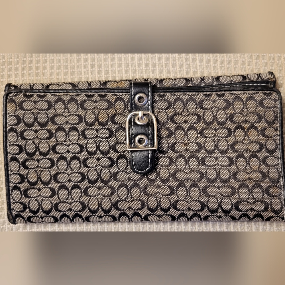 Coach black and grey signature c wallet